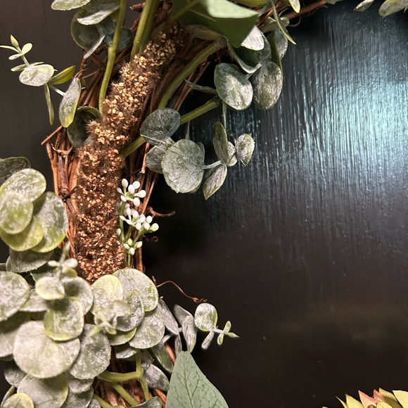 Handcrafted Faux Floral Zinnia Wreath 12 inches Fall Spring Floral Decor New - Picture 6 of 7